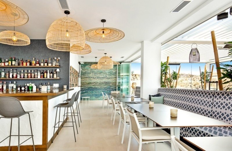 Restaurant vista lago at long rental spain resort